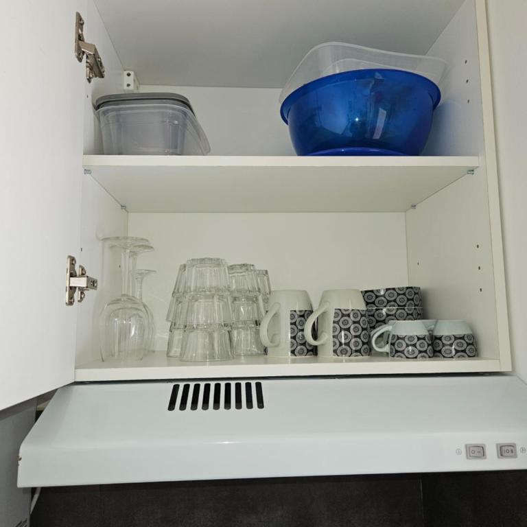 Studio Cabine Clim Wifi Parking Draps - 1 étoile - self check-in possible - Studio with Garden View - 8