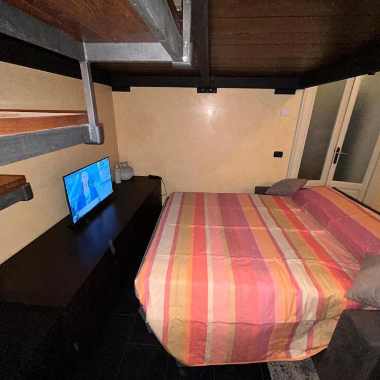 Cozy apartment near Dergano metro station - One-Bedroom Apartment - 11