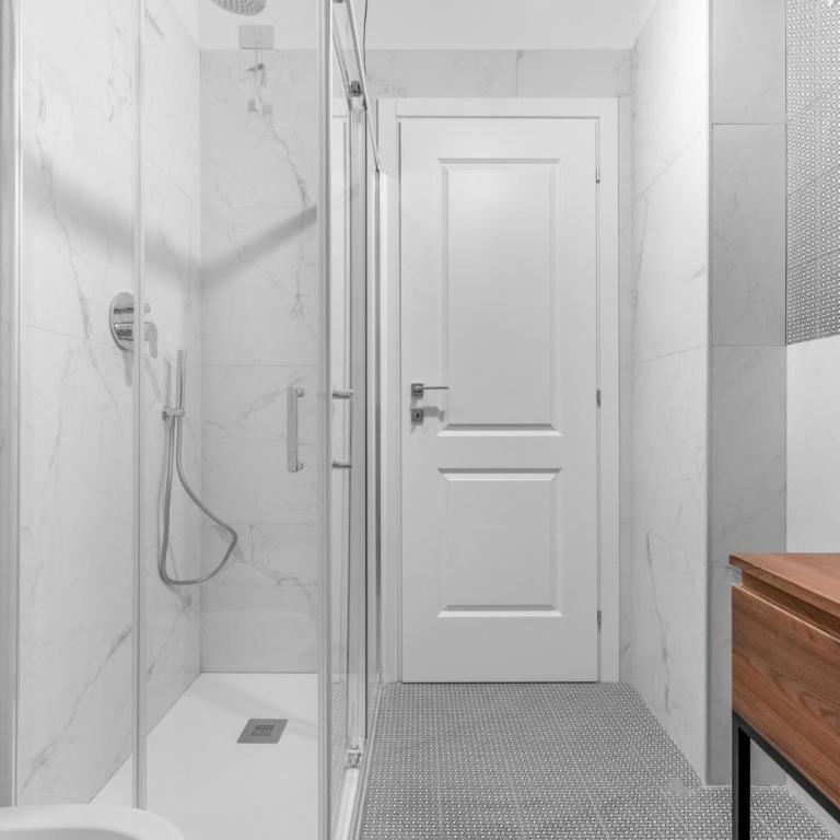 Vittoriana Suites Foresteria Lombarda - Camera Matrimoniale - 7