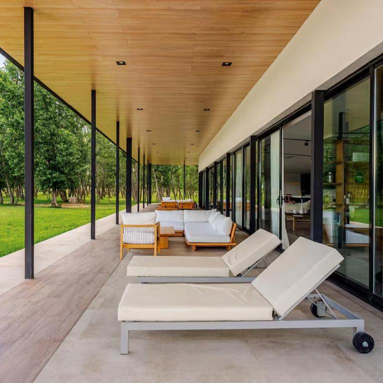 House by Casa Septem - Six-Bedroom House - 33