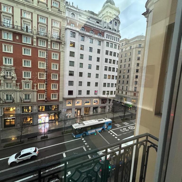 Hostal Buenos Aires Gran Vía Madrid - Quadruple Room - 2