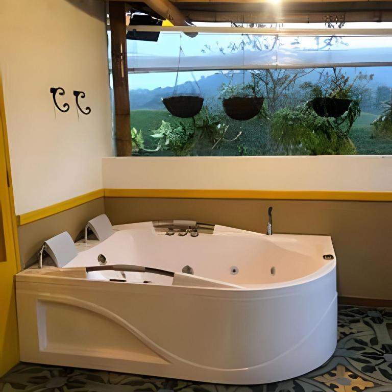 FINCA HOTEL DON JULIO - Habitación Doble con bañera de hidromasaje - 5