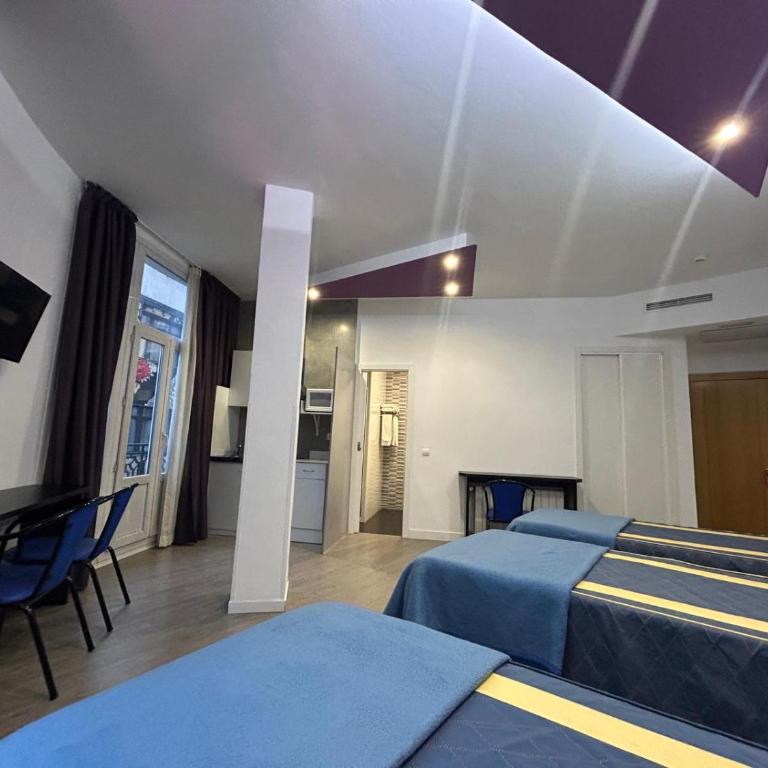 Hostal Buenos Aires Gran Vía Madrid - Triple Room - 3