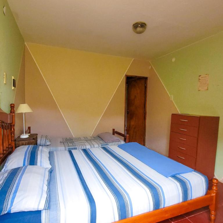Hostel - Sueños del Rio - Comfort Triple Room with Shower - 4