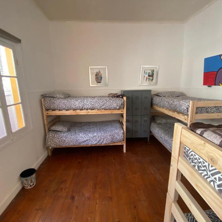 La Mancha Art Hostel - Single Bed in Mixed Dormitory Room - 2