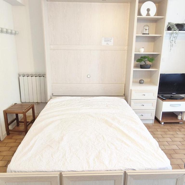Studio 30m2 4 pers cœur de ville à 2 pas de la mer - Appartement 1 Chambre - 8