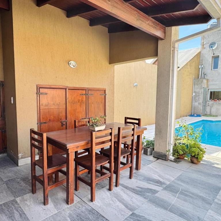 Casa con Pileta, Parrilla y Quincho x9 - Four-Bedroom House - 20