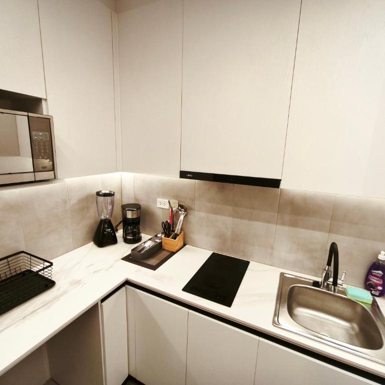 Torre Pontina La Carolina Quito Coliving Ecuador Residences - Estudio Estándar - 9