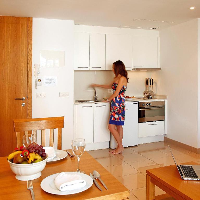 Apartamentos Can Denga - Habitación Cuádruple Estándar - 3