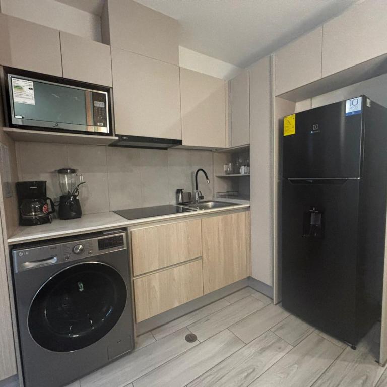 Torre Pontina La Carolina Quito Coliving Ecuador Residences - Estudio con balcón - 4