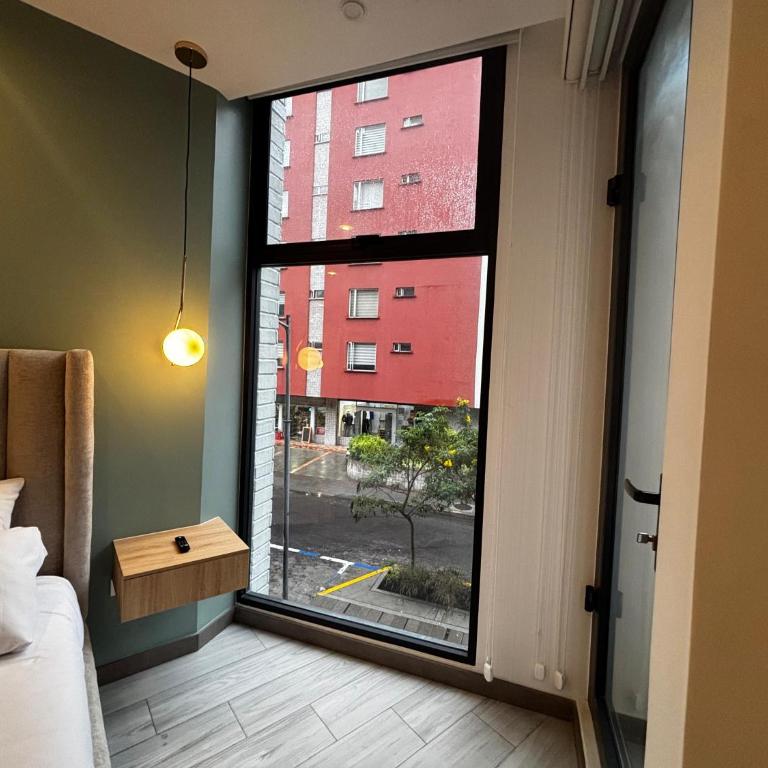 Torre Pontina La Carolina Quito Coliving Ecuador Residences - Estudio con balcón - 13