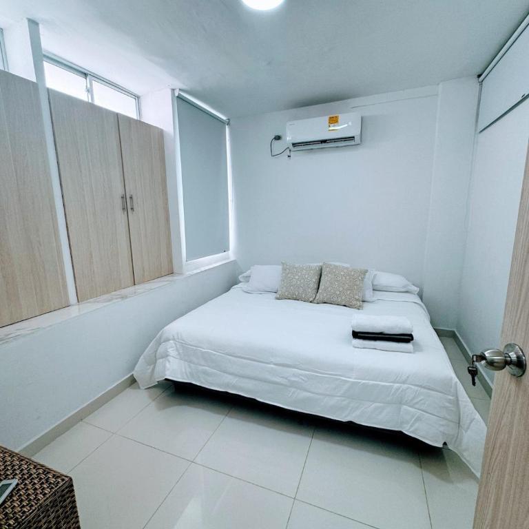 Comfortable in the heart of the city! - Two-Bedroom Apartment - 7