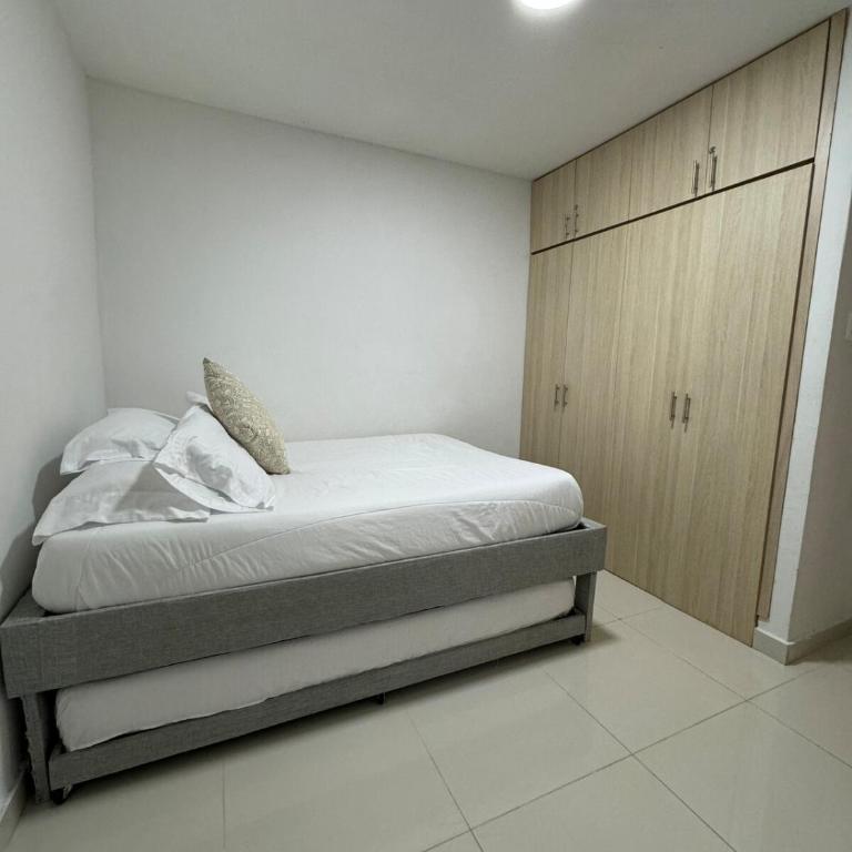 Comfortable in the heart of the city! - Two-Bedroom Apartment - 52