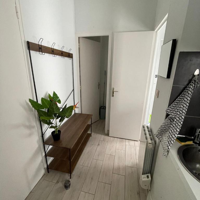 Studio GARE hyper centre ville Angers - Appartamento con 1 Camera da Letto - 6