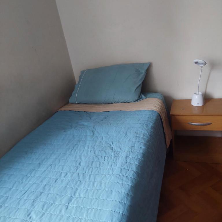 Alojamientos del Parque - Standard Double Room with Shared Bathroom - 2