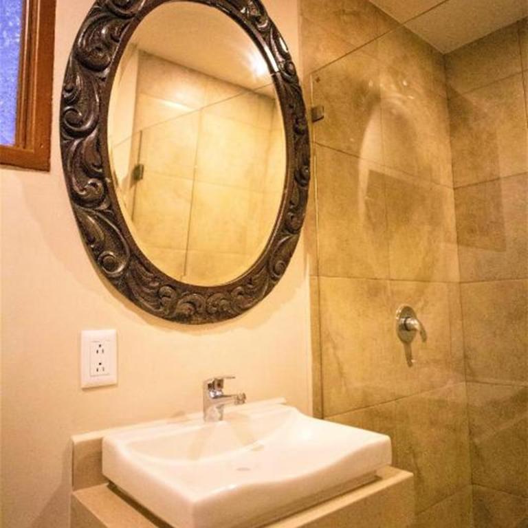 Hotel Real Toledo by Kavia - Superior King Room - 3