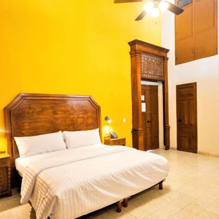 Hotel Real Toledo by Kavia - Superior King Room - 6