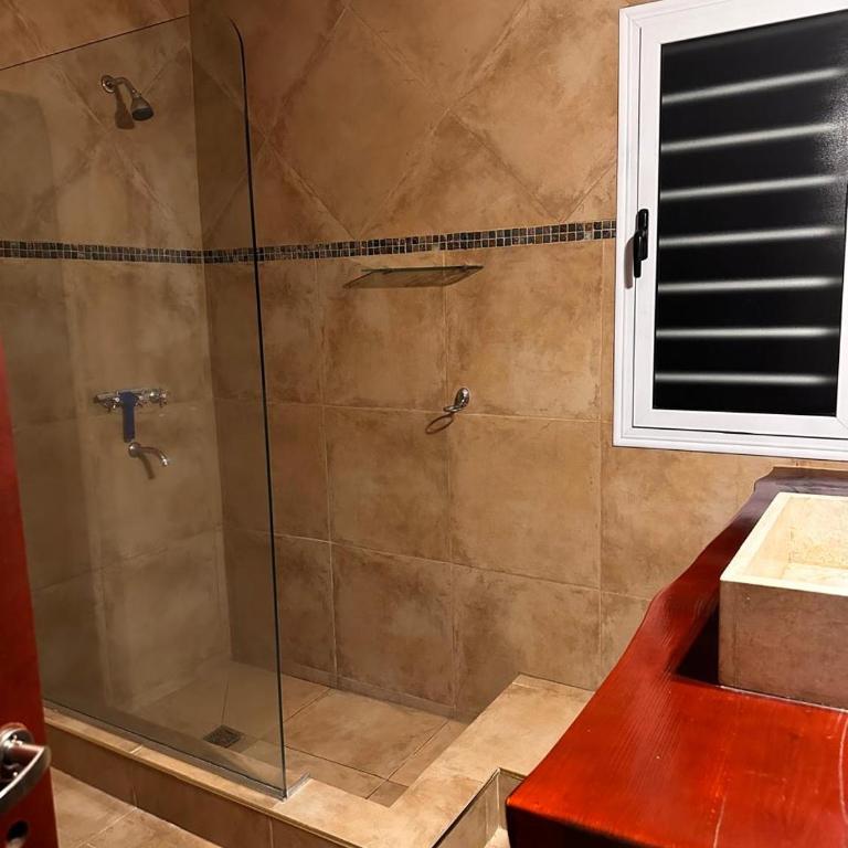 Excepcional casa de descanso serrano - Two-Bedroom House - 9