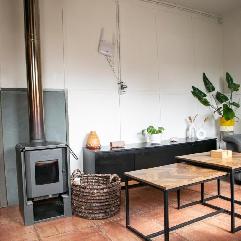 Beach house, cozy and excellent location - Three-Bedroom House - 3