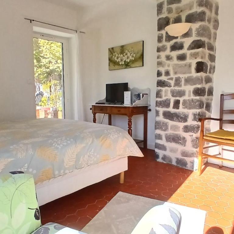 Mas Bella Vida - Chambres d'Hôtes - Chambre Lit King-Size - Vue sur Montagne - 6