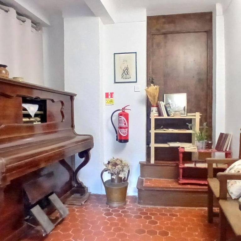 Mas Bella Vida - Chambres d'Hôtes - Chambre Quadruple - Vue sur Montagnes - 8