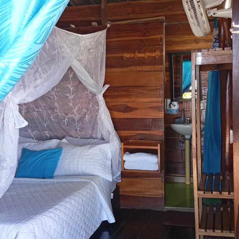 HOSTAL Estrellas del tayrona playa mendihuaca - Habitación Doble Deluxe con balcón y vistas al mar - 4