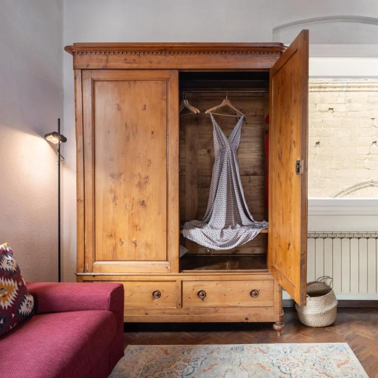 Via Lamberti, 3 - Florence Charming Apartments - Charming and historic 5th-floor attic apartment with elevator in a building at the heart of vibrant Florence, just a 2-minute walk from all attractions - Appartamento con 1 Camera da Letto - 37