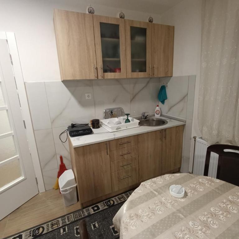 Jednosoban stan u Tarskoj ulici - Apartman sa 1 Spavaćom Sobom - 7