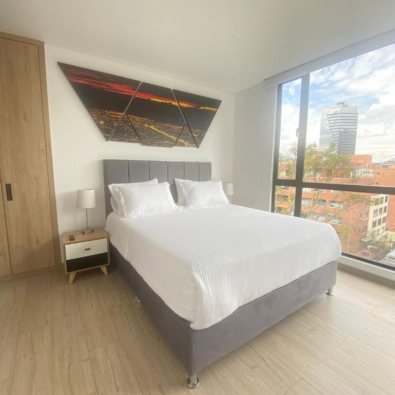 Edificio Benyalt - Two-Bedroom Deluxe Apartment with Balcony - 4