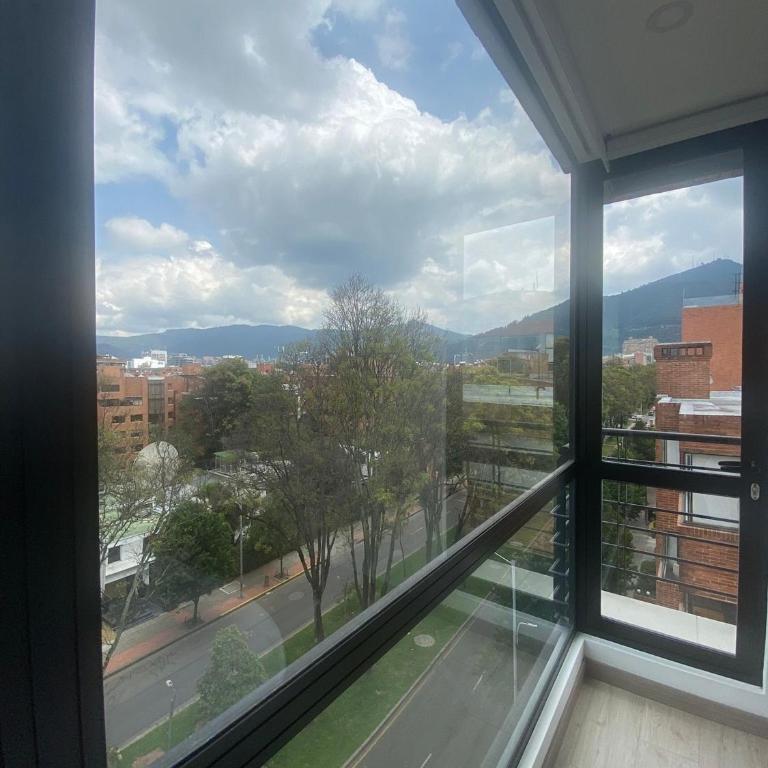 Edificio Benyalt - Two-Bedroom Deluxe Apartment with Balcony - 7