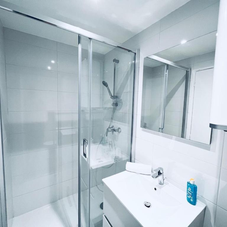 347 PB 2 Studio PartDieu - One-Bedroom Apartment - 3