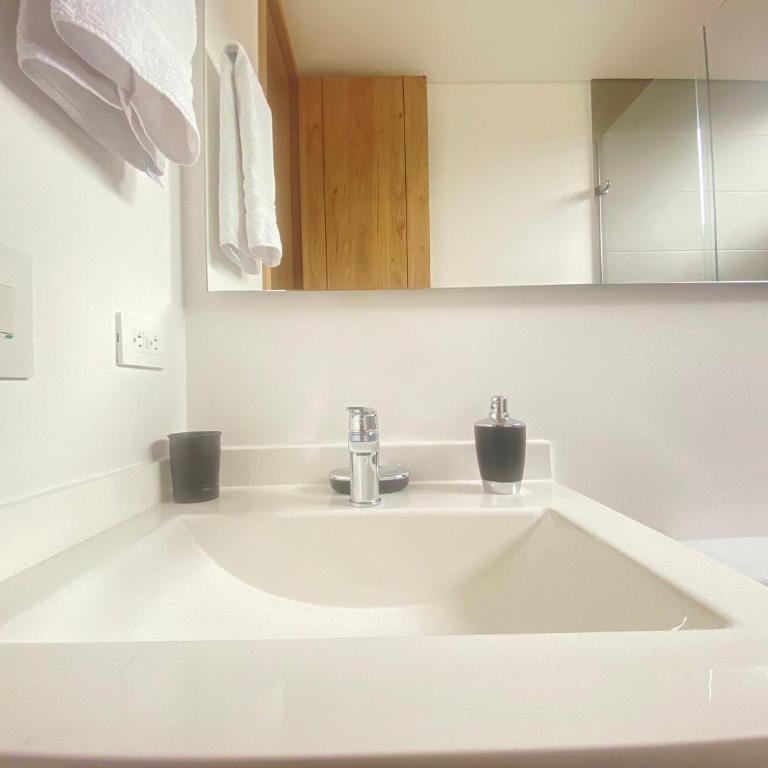 Edificio Benyalt - Two-Bedroom Deluxe Apartment with Balcony - 16