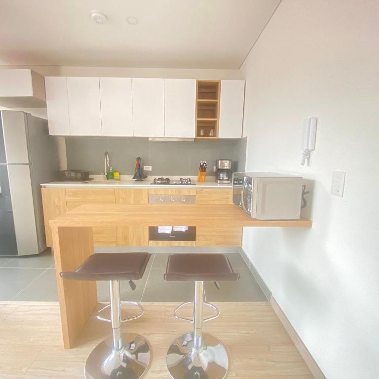 Edificio Benyalt - Two-Bedroom Deluxe Apartment with Balcony - 18