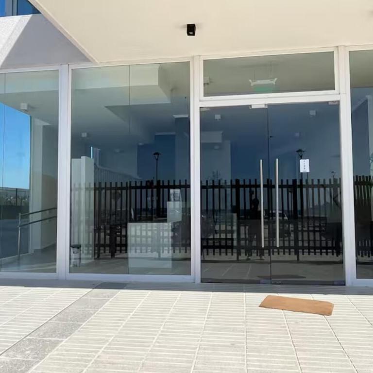 Departamento Frente al Mar - Two-Bedroom Apartment - 53