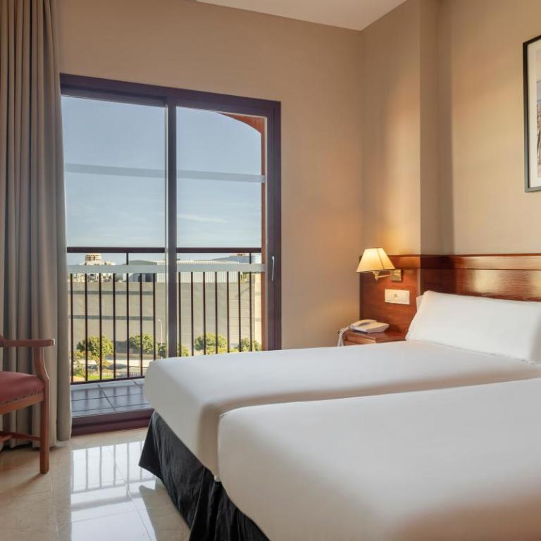 ILUNION Miramar - Apartamento Familiar de 1 dormitorio (2 adultos + 3 niños) - 4