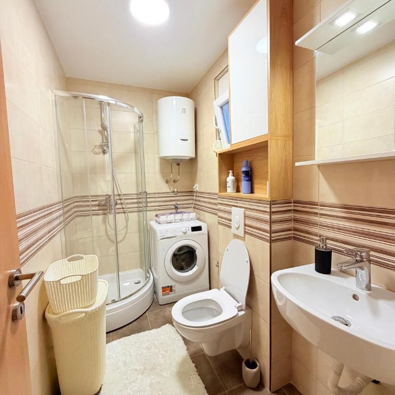 Zenith Apartment - Herceg Novi & Beach & Private Parking - Deluxe Apartment - 4