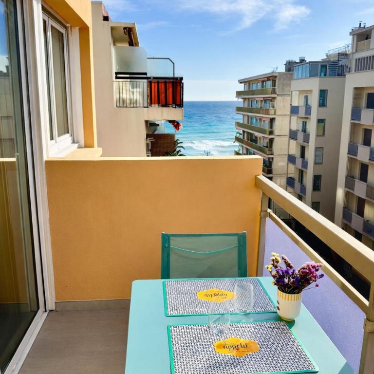 Studio lumineux VUE MER - NEUF entre Monaco-Menton - WIFI - Appartement - Vue sur Mer - 1