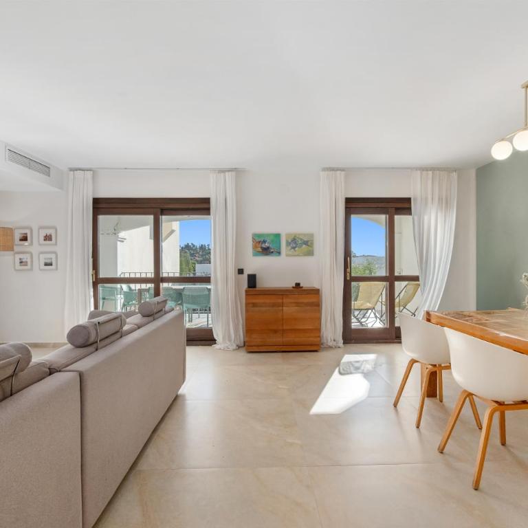 El Campanario Estepona - Apartamento con vistas al jardín - 8