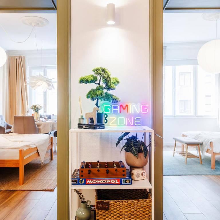 Aesthetic Home with Balcony 5min to Republic Square - Three-Bedroom Apartment with Balcony - 17