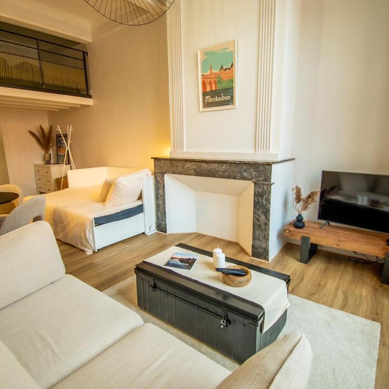 Chez Alex Vue directe sur la Place Nationale - Appartement 1 Chambre - 11