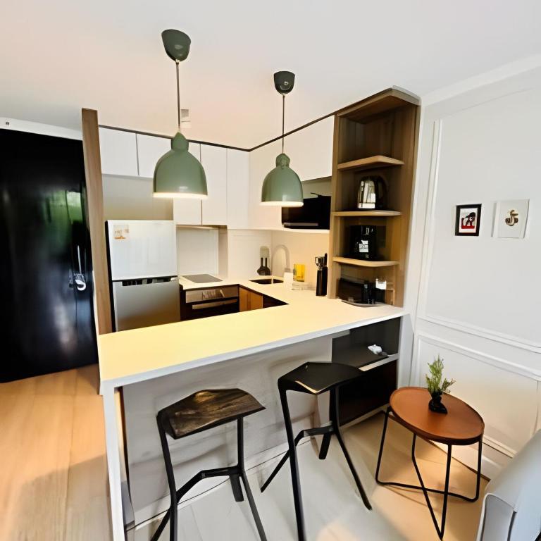 Exclusivo Apartamento a pasos del Parque Arauco - One-Bedroom Apartment - 18