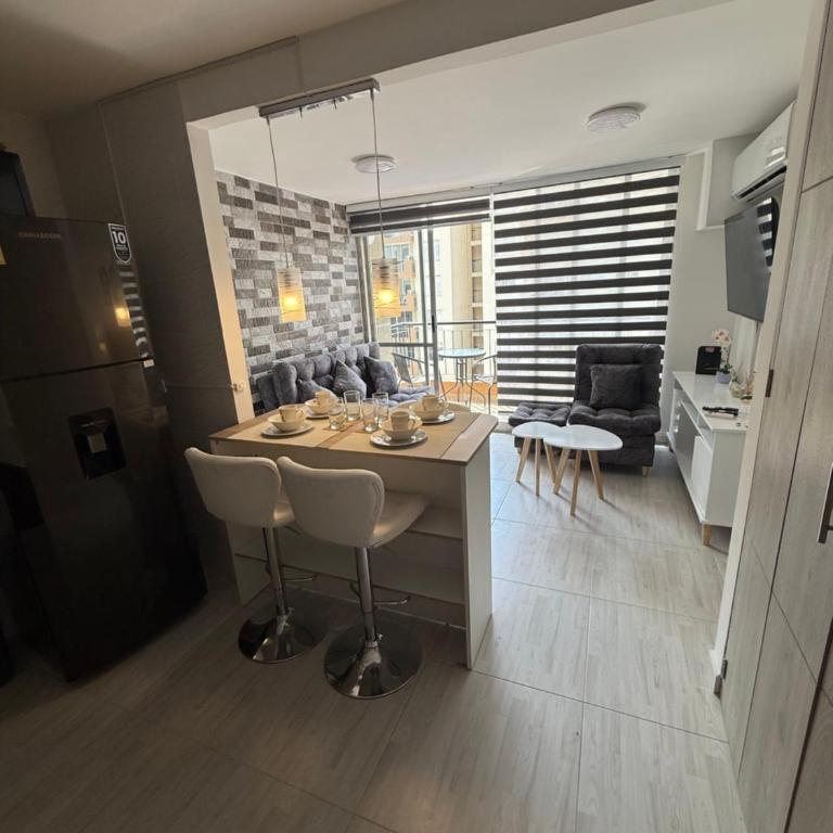 Lindo apartamento completo - Three-Bedroom Apartment - 4