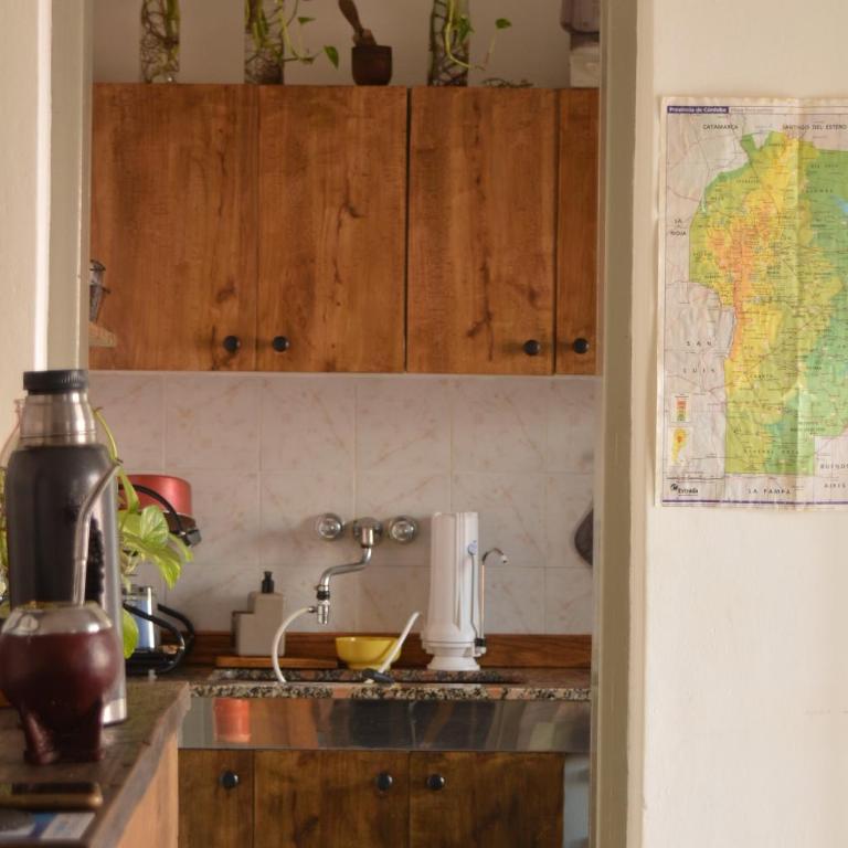 Casa tranquila en la zona más turistica de Güemes - Casa de 4 dormitorios - 12