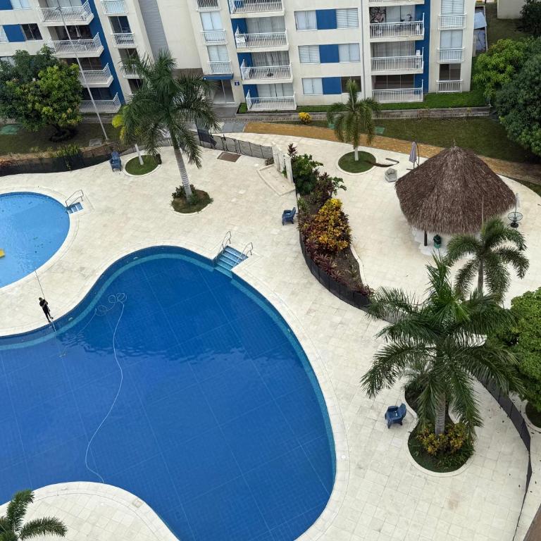 Lindo apartamento familiar - Three-Bedroom Apartment - 2