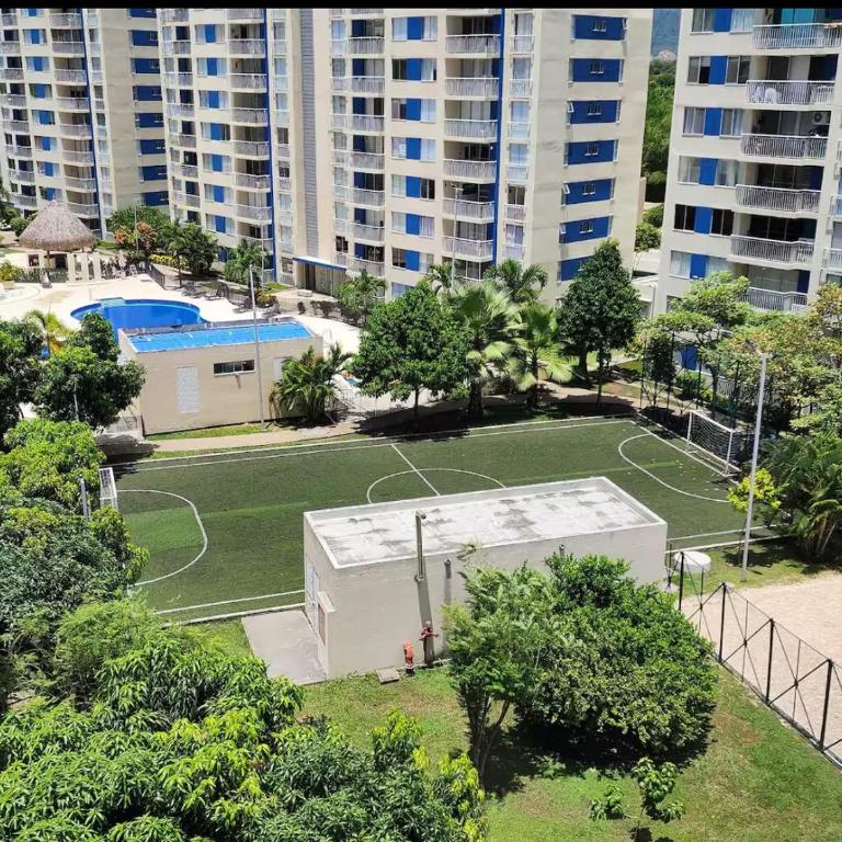 Lindo apartamento familiar - Three-Bedroom Apartment - 9