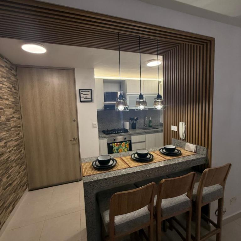 Lindo apartamento familiar - Three-Bedroom Apartment - 17