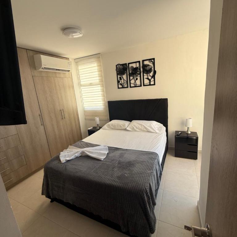 Lindo apartamento familiar - Three-Bedroom Apartment - 18