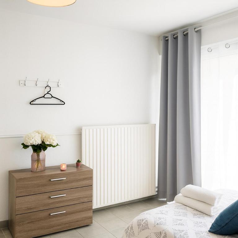 Élégant rez-de-jardin 4 chambres à Angers - Apartment - 11
