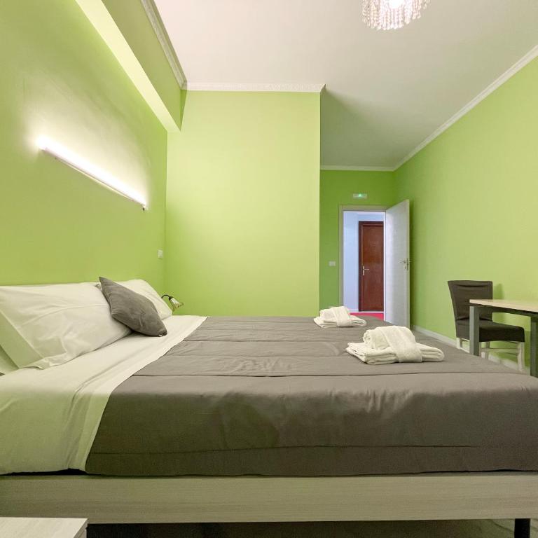 ALDEA - Suites & Rooms - Camera Familiare con Bagno Privato - 14