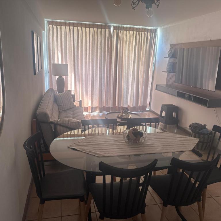 Disfruta de un entorno relajado y con estilo - Apartment - 7